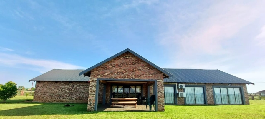 3 Bedroom Property for Sale in Grimbeeck Park North West